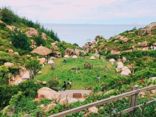 Four picnic spots up the forest to the sea in Binh Dinh