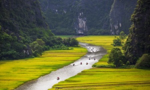 Summer vacation under 250$ from Hanoi