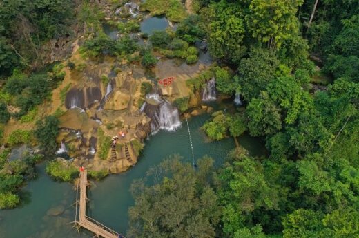 This summer, remember about Mo waterfall in Quang Binh to cool off, admire the wonderful scenery