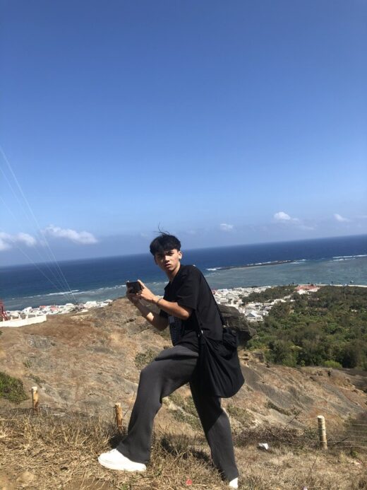 Going home to avoid the epidemic, 9X decided to stay on Phu Quy island to take pictures of the fishing village, every month there are nearly a hundred guests