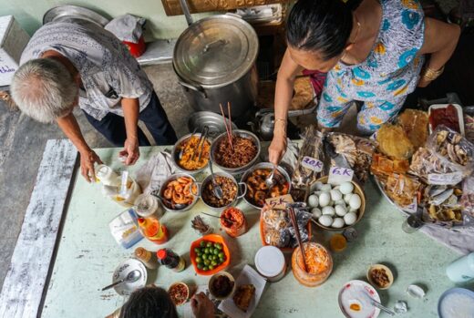 Ho Chi Minh City: 1,000 VND porridge shop, 10 years without a price increase