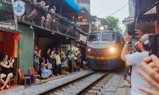 Hanoi to shut down coffee shops along Train Street this week