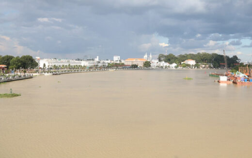 See the first pedestrian street along the Saigon River in Binh Duong province