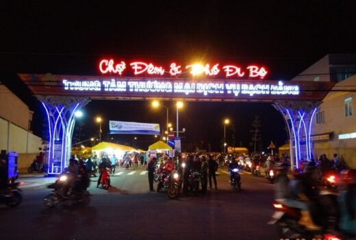 Review of the most famous and crowded night markets in Binh Duong