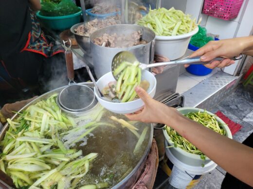 24 hours eating ‘forget the way back’ in Hanoi’s old quarter