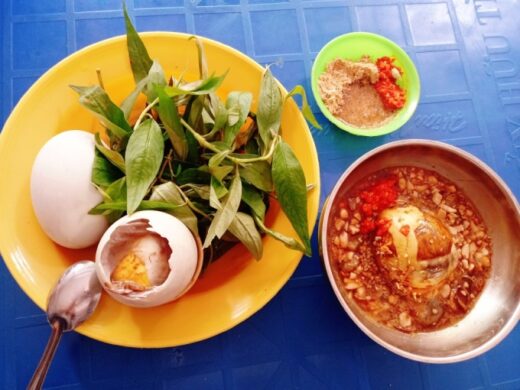 ‘Scary’ dishes but should try in Vietnam