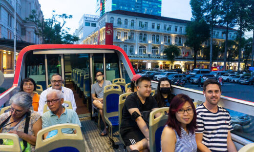 Foreigners a common sight again at Saigon tourist hotspots