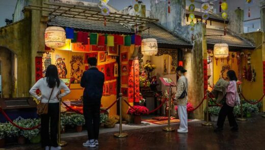 Hoang Thanh Thanh Long recreates worship tables and a series of experiences towards the old New Year, many young families come to learn to display at home