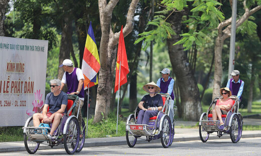 Hue cyclo drivers overcharge Australian tourists