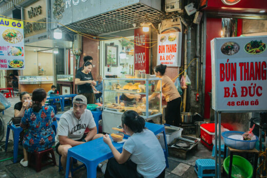 Bun thang shop sells 500 bowls every night