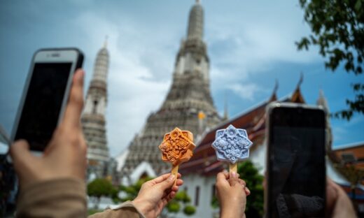 Ice cream inspired by Thai temple tiles cools admiring tourists