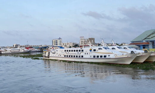 Boat service to Phu Quoc suspended as Typhoon Saola brings thunderstorms