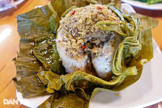 Steamed carp with bitter “miracle” leaves, customers will love it when they first see it